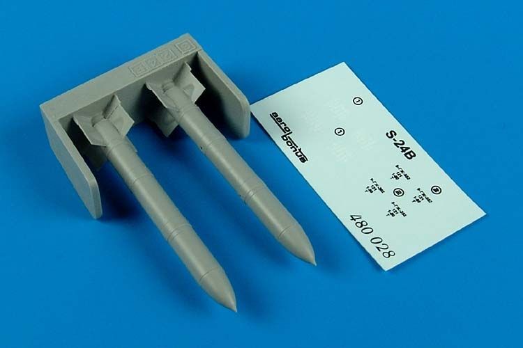 1:48 S-24-B Russian air-to-ground rockets