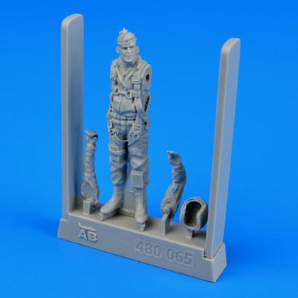 1:48 U.S.A.F. Fighter Pilot - Vietnam war 1960-1975