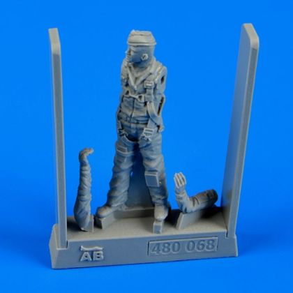 1:48 U.S.A.F. Fighter Pilot - vietnam war 1960 - 1975