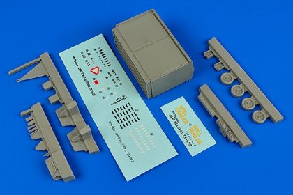 1:72 USAF F-2A spill trailer