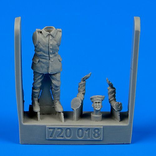 1:72 German and Austro-Hungarian Aircraft Mechanic WWI. 1914-1918) - part 3