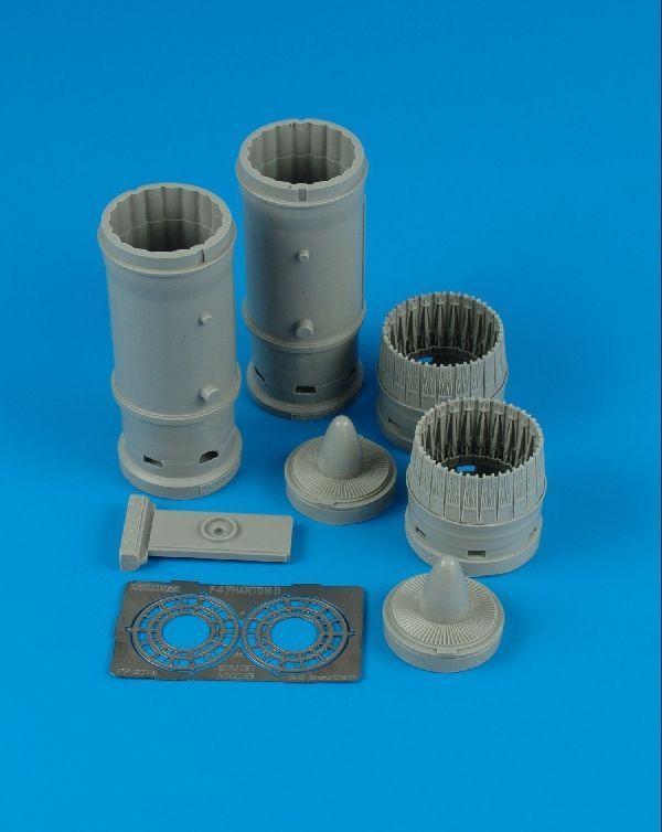 1:32 F-4B/C/D/N Phantom II exhaust nozzles