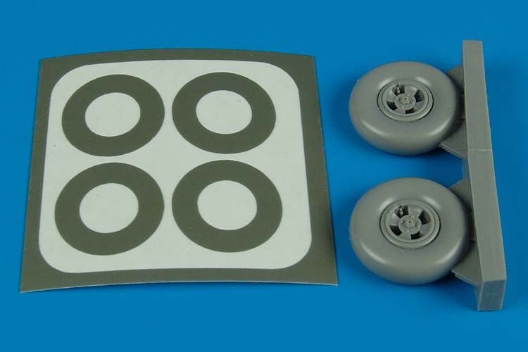 1:32 Spitfire Mk. IX wheels & paint masks
