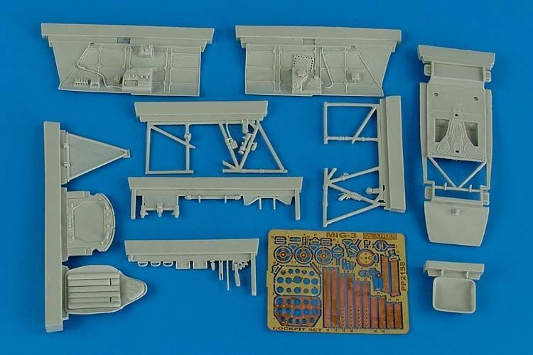 1:32 MiG-3 cockpit set