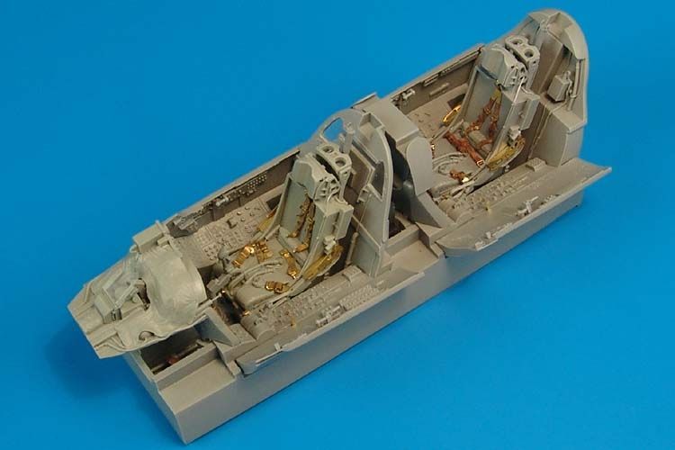 1:32 F-105G Thunderchief cockpit set