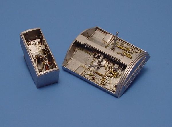 1:48 F-104 Starfighter wheel bays