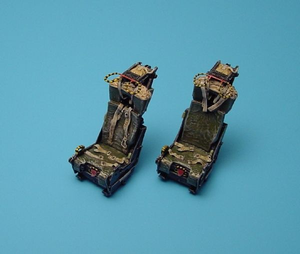 1:48 M. B.  Mk H7 ejection seats - (for F-4 versions)