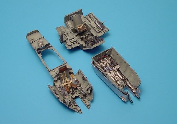 1:48 Me 410A cockpit set & gun bay