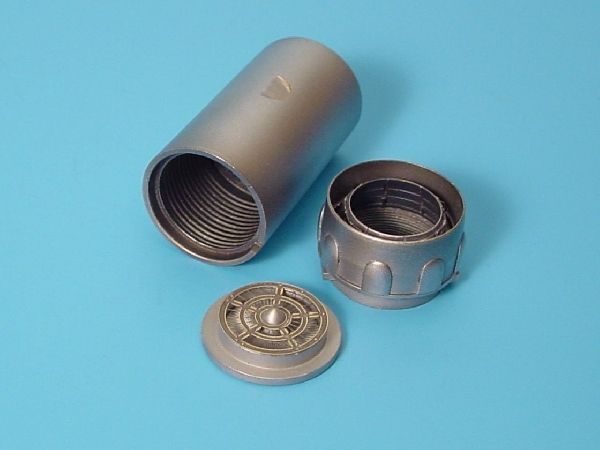 1:48 F-8 Crusader exhaust nozzle