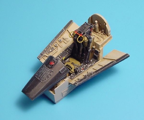 1:48 F-8J Crusader cockpit set
