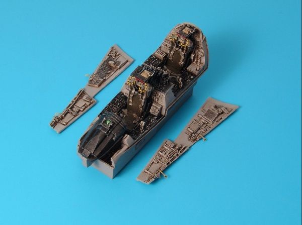 1:48 F-4D Phantom II cockpit set - (early version)