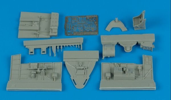 1:48 F6F-3 Hellcat cockpit set