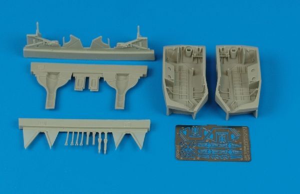 1:48 F6F-3/5 Hellcat wheel bays