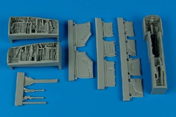 1:48 F/A-18A Hornet wheel bays