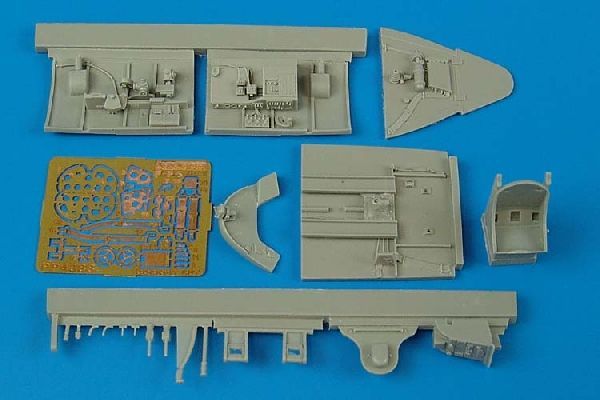 1:48 F6F-5 Hellcat cockpit set