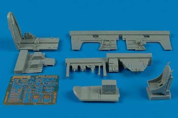 1:48 P-400 Airacobra cockpit set