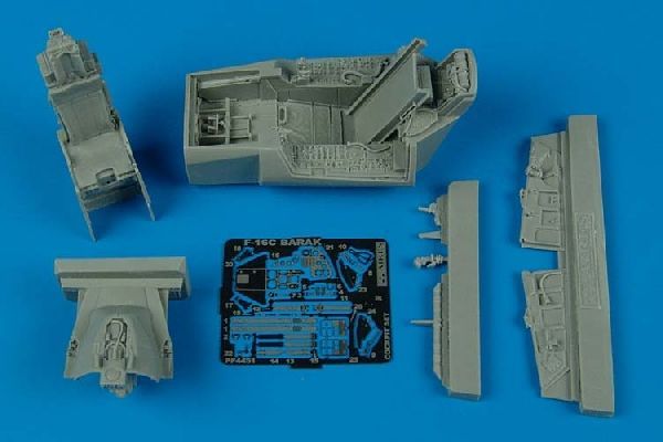 1:48 F-16C Barak cockpit set