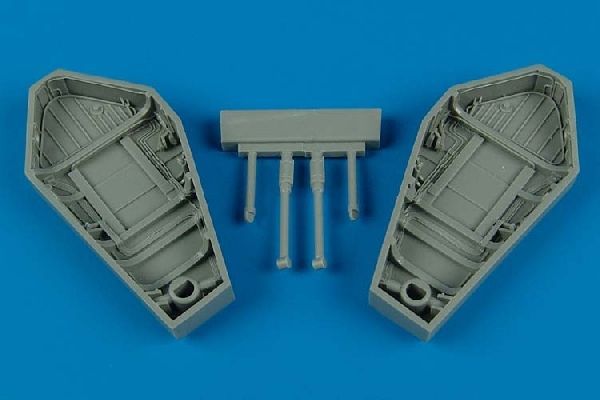 1:48 Wyvern main wheel bays