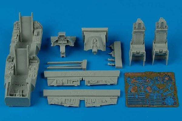 1:48 F-16I Sufa cockpit set