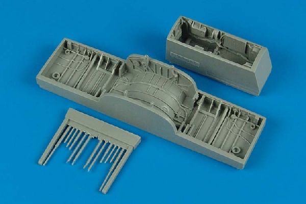 1:48 F-102A Delta Dagger wheel bays