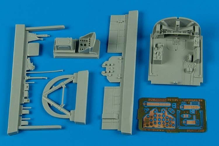 1:48 N1K1 Shiden cockpit set