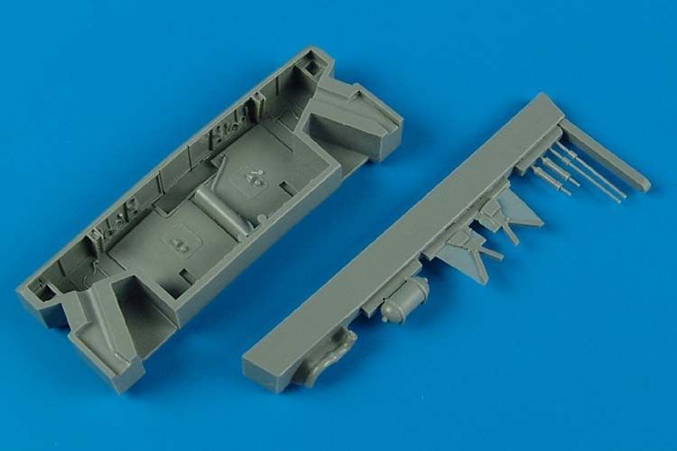 1:48 Hawker Hurricane wheel bays