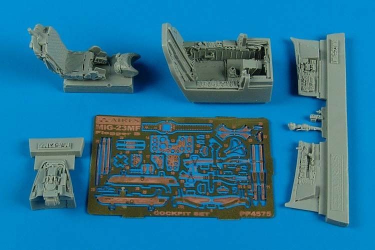 1:48 MiG-23MF Flogger B cockpit set