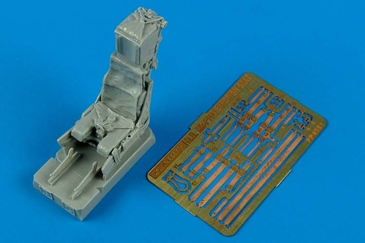 1:48 M. B. Mk-10Q ejection seat - (for Mirage 2000C)