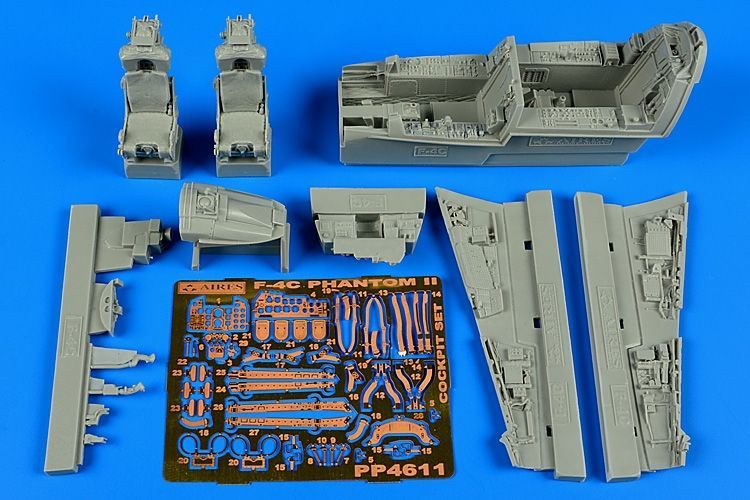 1:48 F-4C Phantom II cockpit set