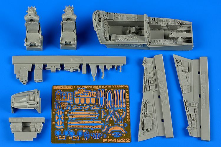 1:48 F-4D Phantom II cockpit set - (late version)