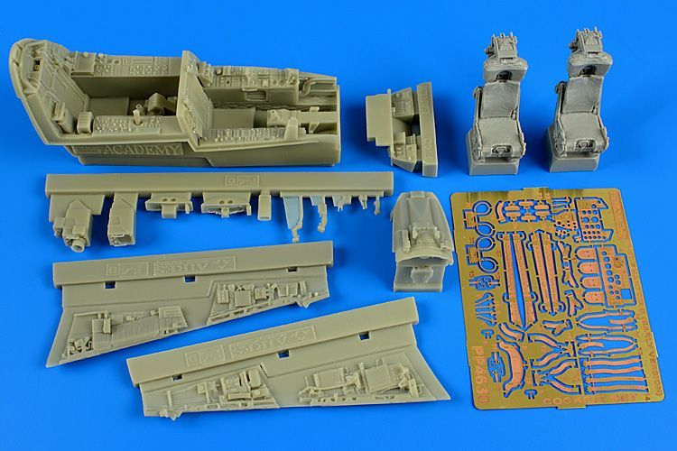 1:48 F-4D Phantom II cockpit set - (early version)