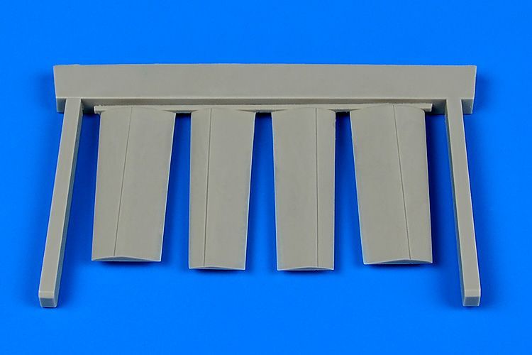 1:48 Fouga Magister flaps - closed