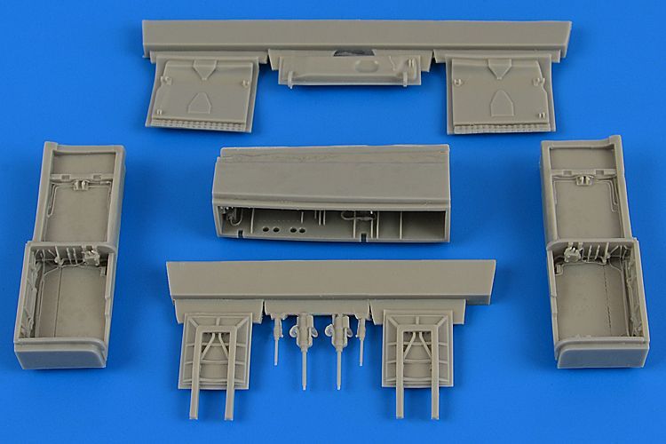 1:48 T-38A/C Talon wheel bay