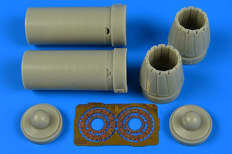 1:48 F/A-18C exhaust nozzles - closed