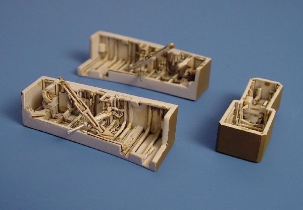 1:72 Panavia Tornado IDS wheel bays