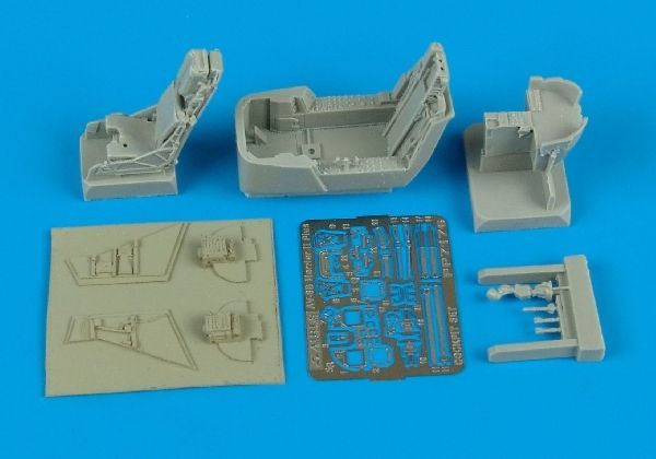 1:72 AV-8B Harrier II Plus cockpit set