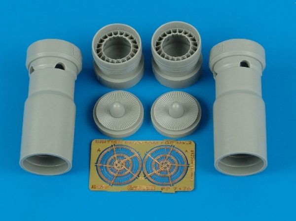 1:72 FG.1 British Phantom exhaust nozzles