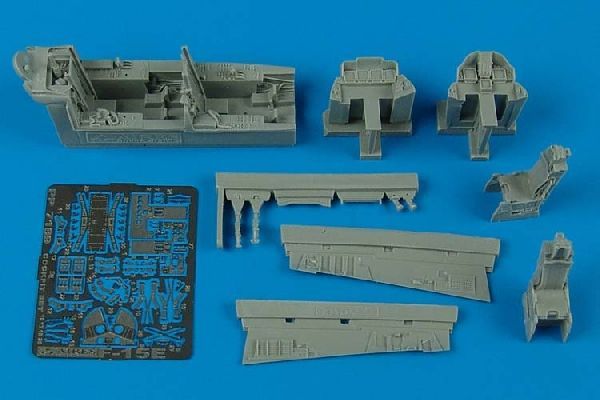 1:72 F-15E Strike Eagle cockpit set