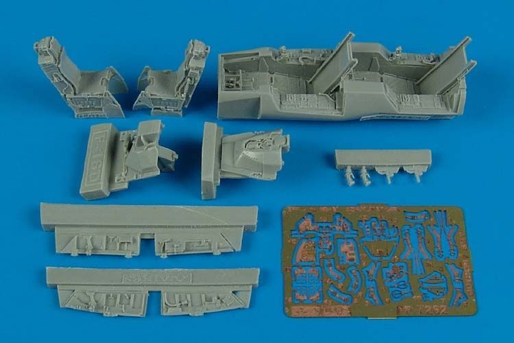 1:72 F-16I Sufa cockpit set