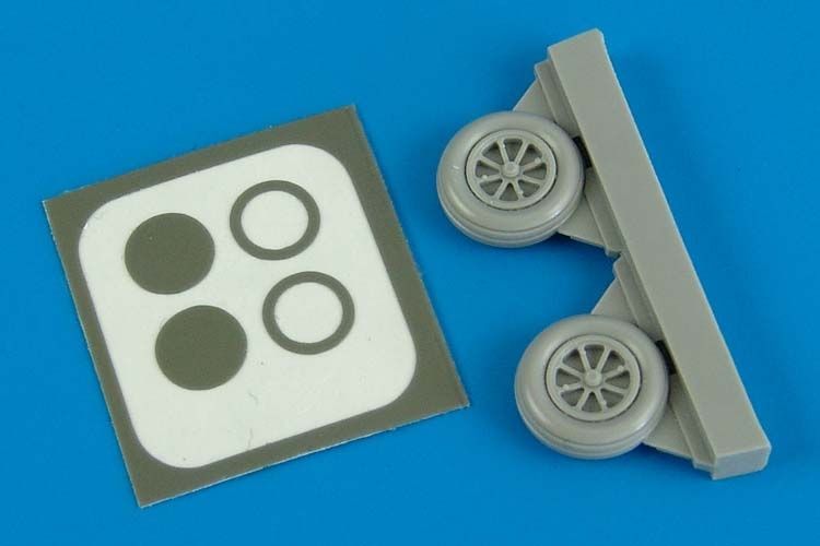 1:72 P-40M/N wheels & paint masks