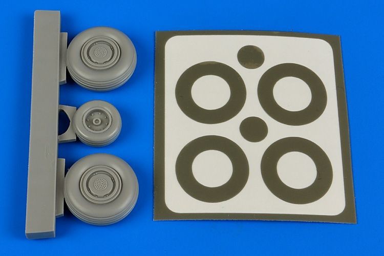 1:72 Su-27 Flanker wheels & paint masks - (late version)