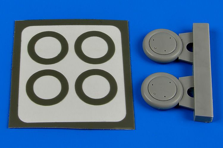 1:72 Gloster Gladiator wheels & paint masks