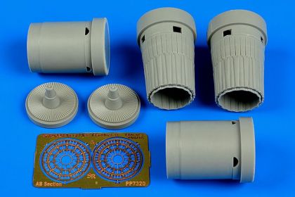 1:72 Su-27SM Flanker B exhaust nozzles