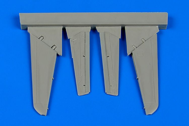 1:72 MiG-15 control surfaces