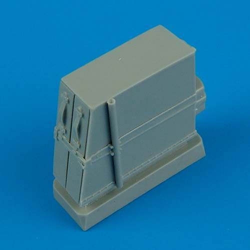 1:32 Bf 109E ammunition boxes