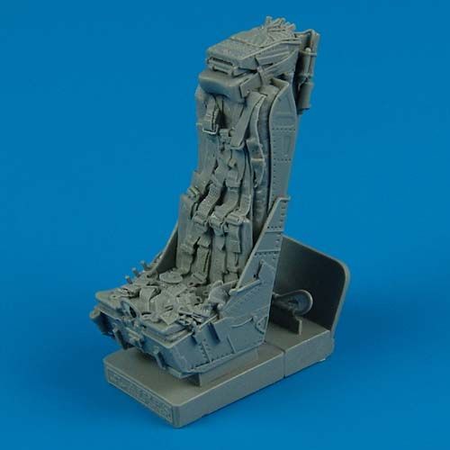 1:32 BAE Lightning ejection seat with safety belts