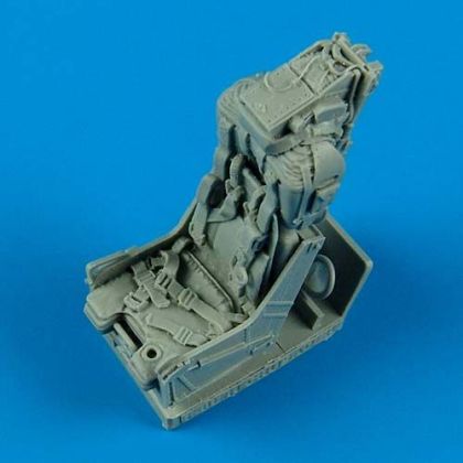 1:32 F-8 Crusader ejection seat with safety belts