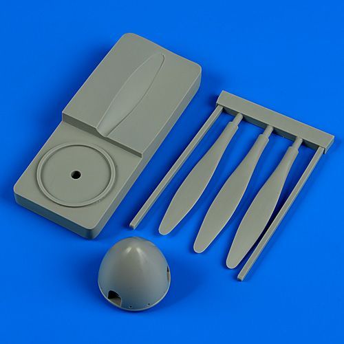 1:32 Spitfire Mk.Vb propeller w/tool