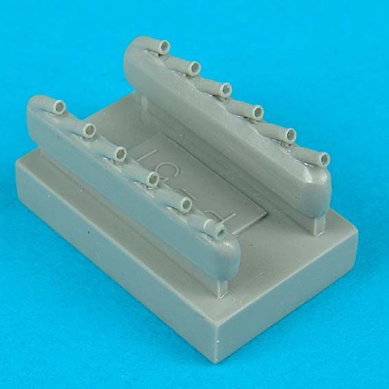 1:48 P-51D Mustang exhaust