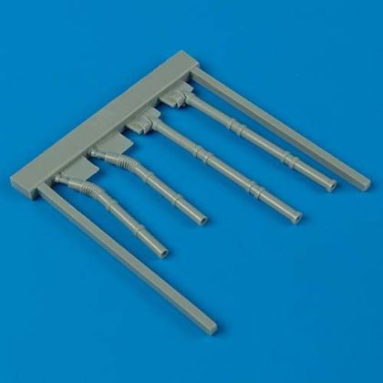 1:48 Wellington fuel outlet pipe - opened flaps